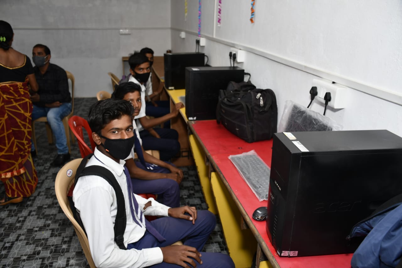 Super Computer Institute & Internet Cafe